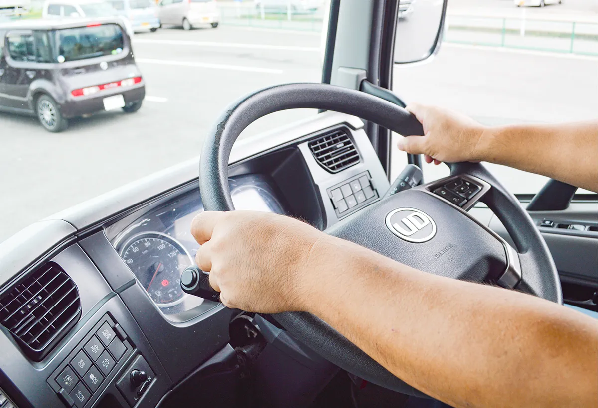 黒川商事のトラックドライバー